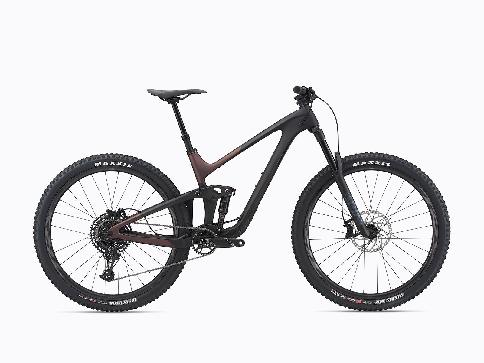 Image features a Giant Trance x advanced Pro 29 2, a mountain bike from giants trail bike collection