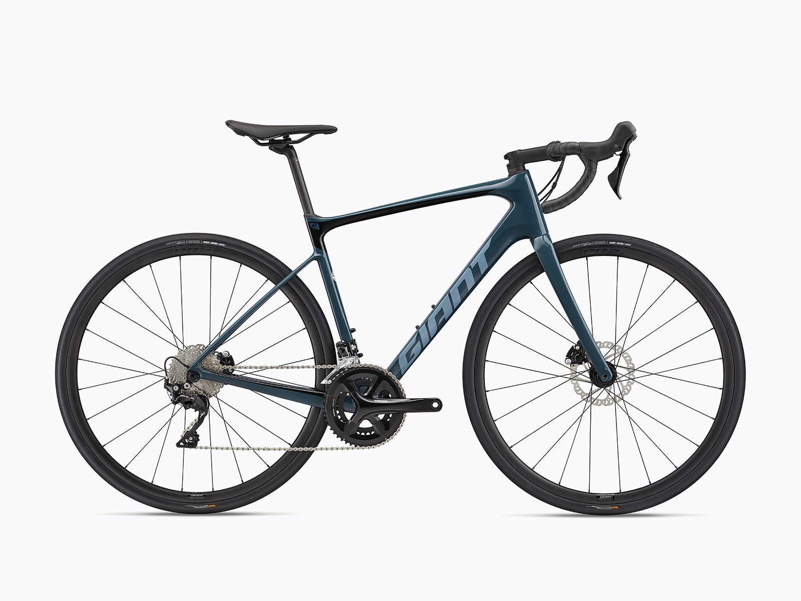 image features a Giant Defy Advanced 2, an endurance bike designed for a comfrtable riding position without loss to performance